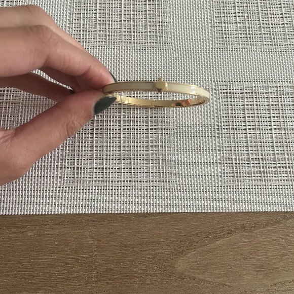 Kate Spade Hinged Bangle - Picture 5 of 5